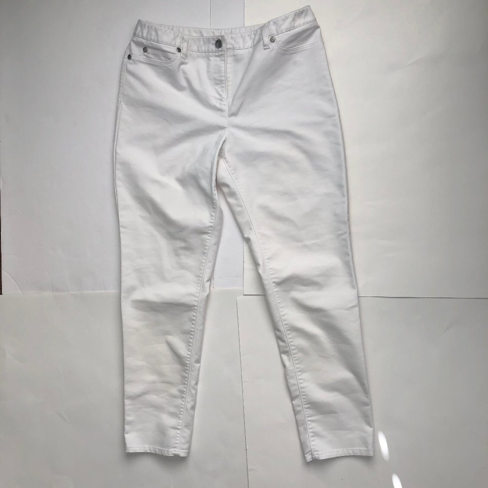 PETER NYGARD White Denim Straight Fit Jeans